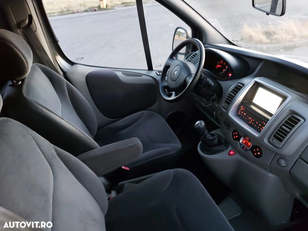 Renault Trafic - 6