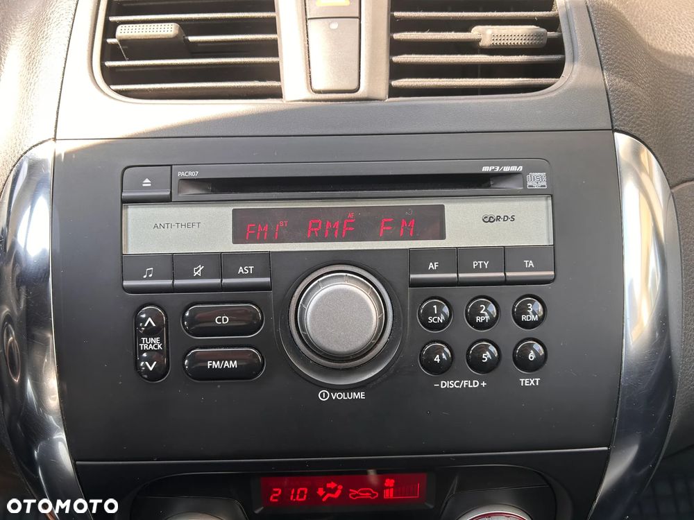 Fiat Sedici 1.6 16V 4x2 Emotion - 29