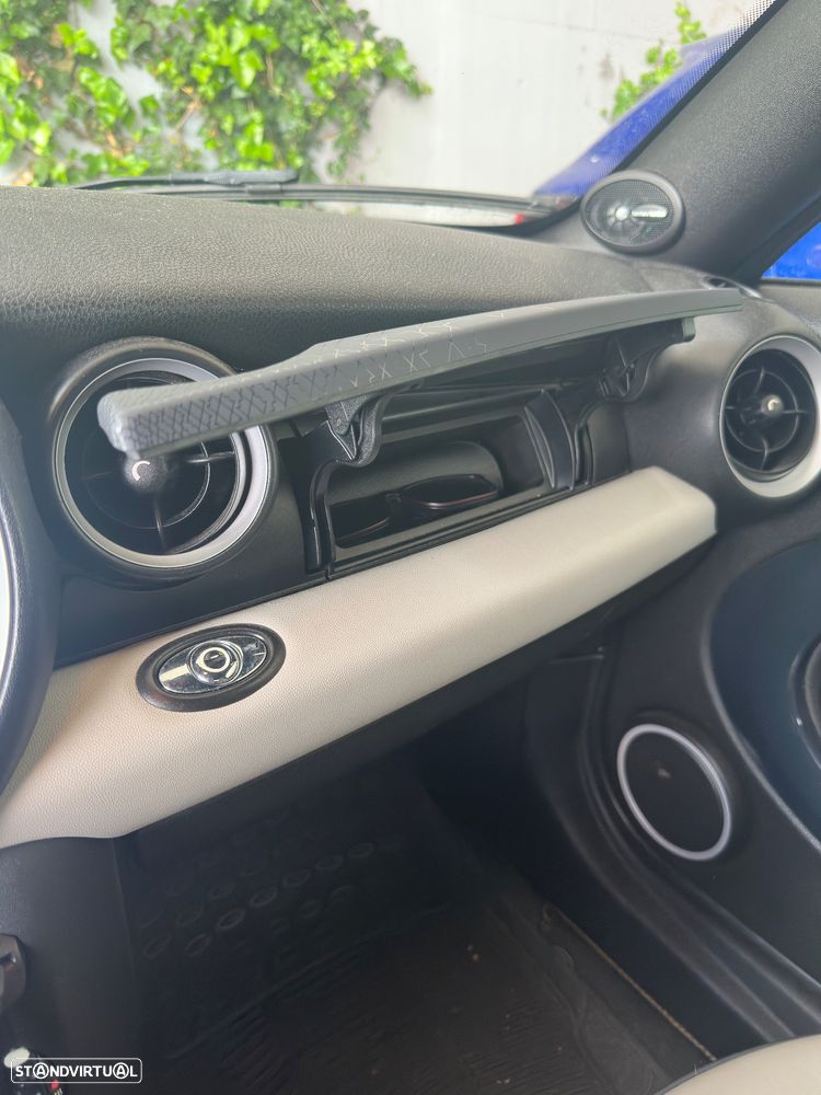 MINI Roadster Cooper SD - 11