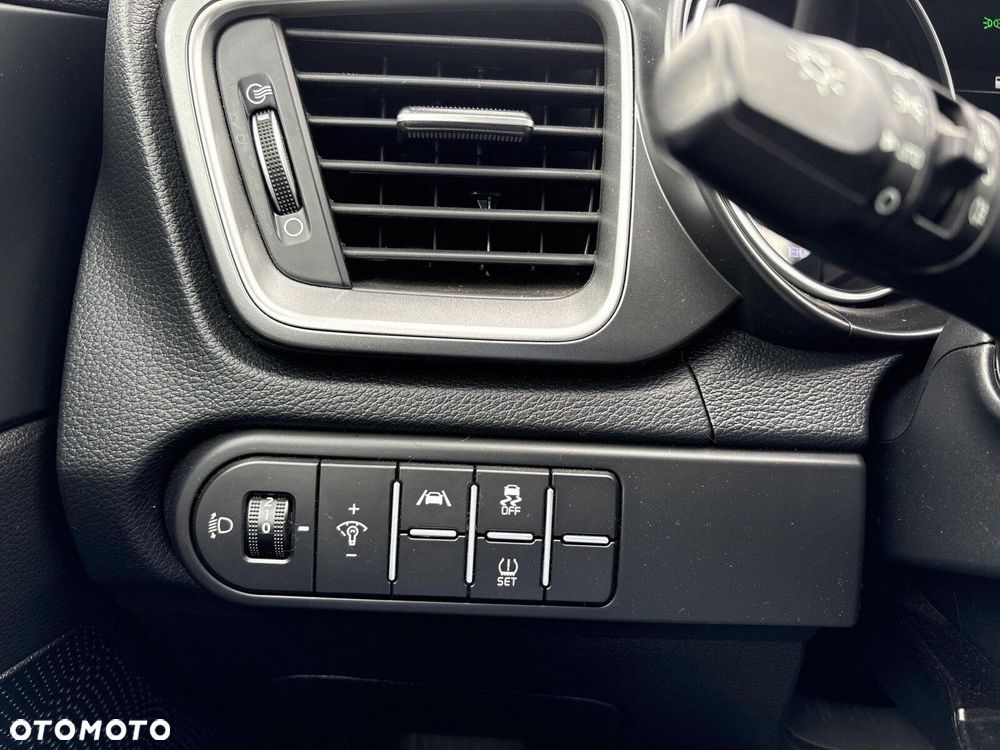 Kia XCeed 1.5 T-GDI M DCT - 11