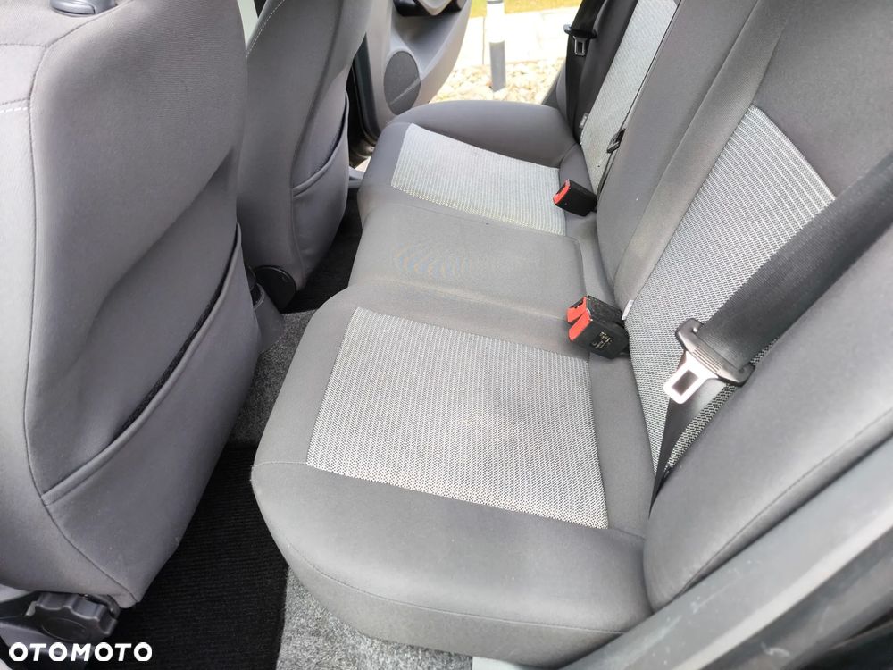 Seat Ibiza 1.4 16V Style - 27