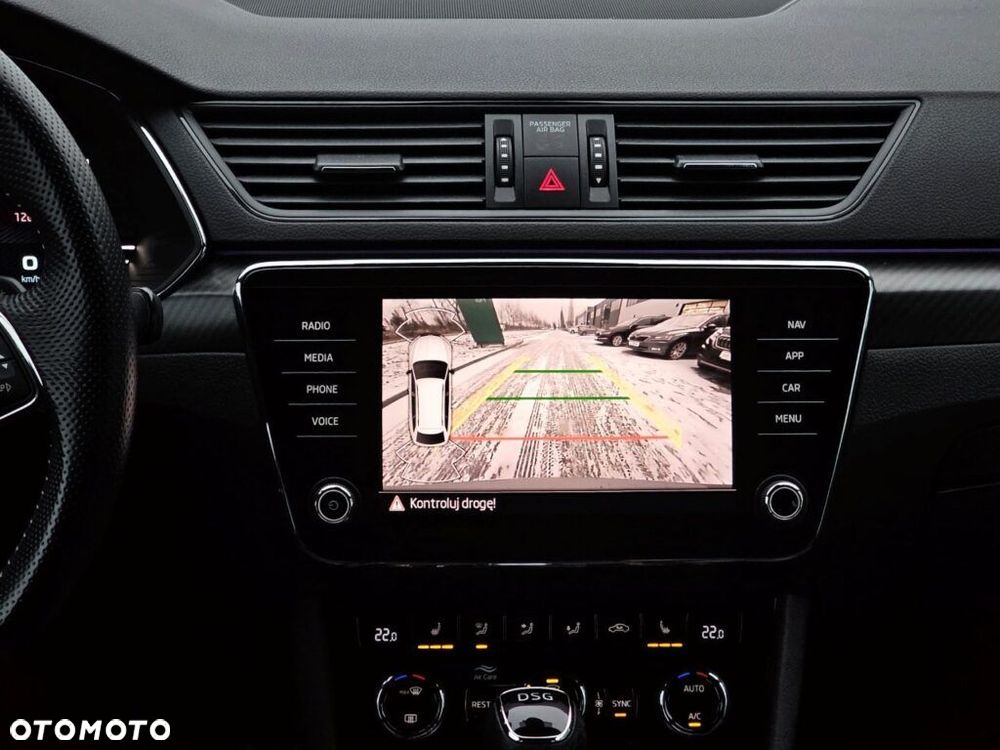 Skoda Superb 2.0 TSI Sportline DSG - 19