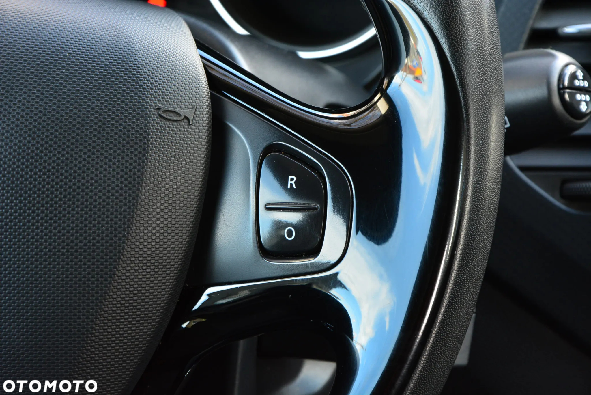 Renault Captur 0.9 Energy TCe Limited - 30