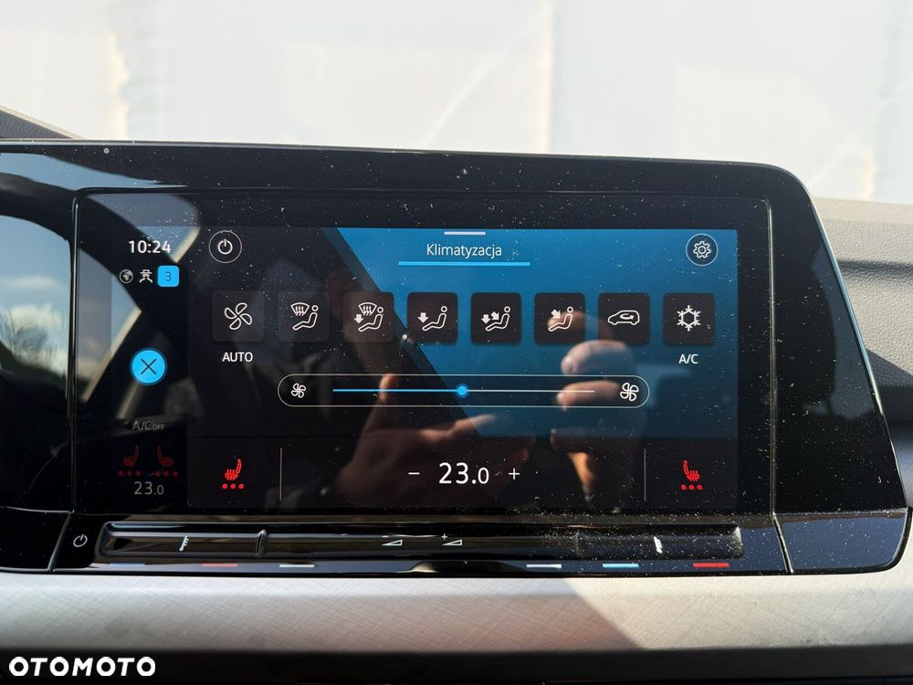 Volkswagen Golf Variant 1.5 eTSI mHEV Life DSG - 22