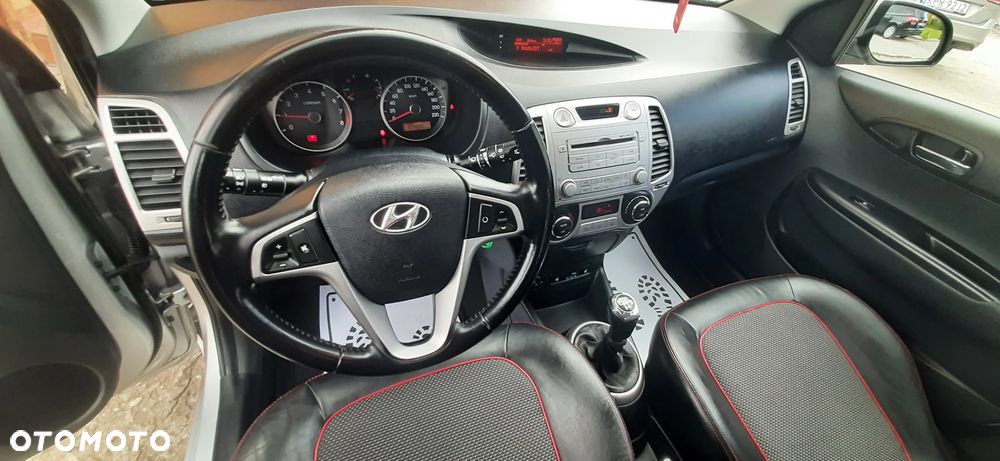 Hyundai i20 - 29