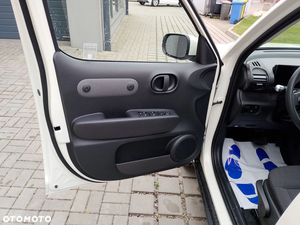 Hyundai Inster 42kWh Pure - 19