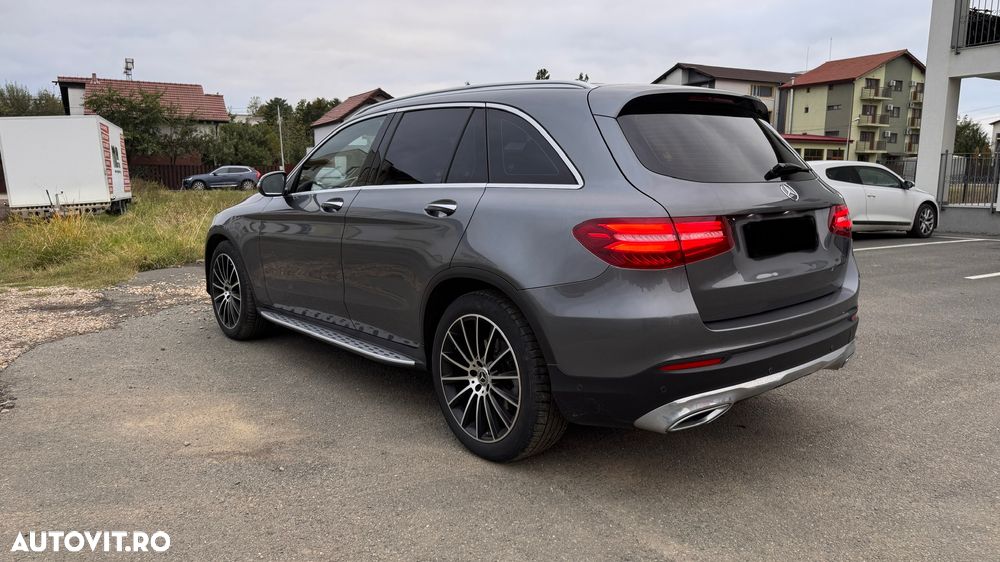 Mercedes-Benz GLC - 3