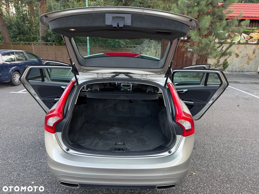 Volvo V60 D4 Drive-E Base - 12