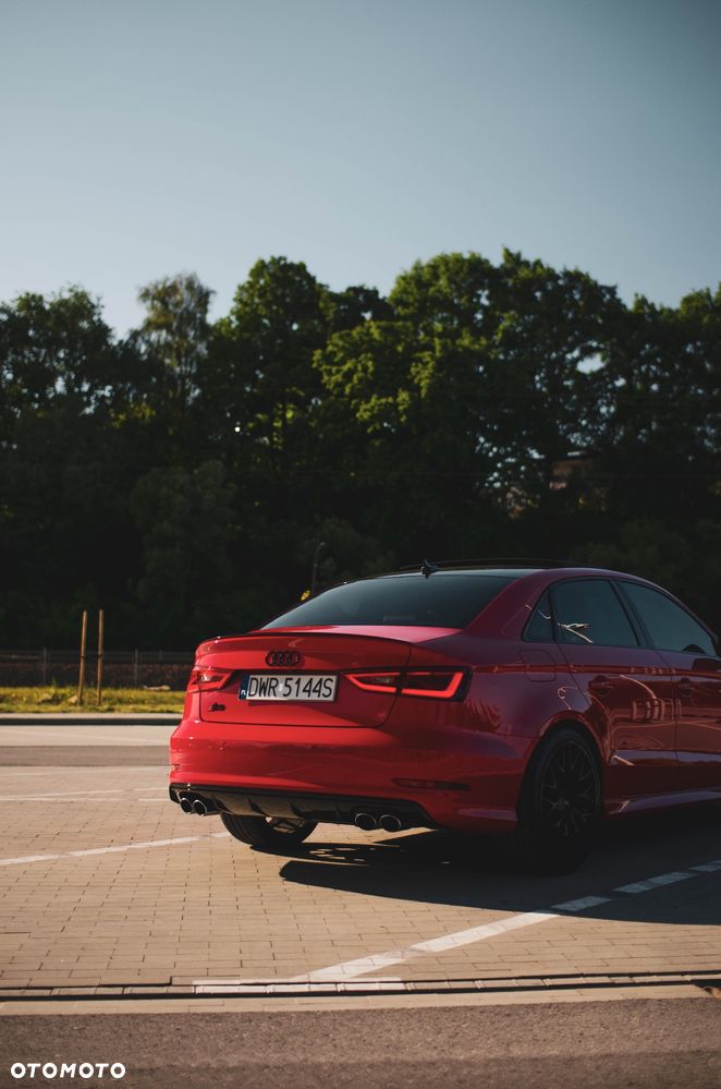 Audi S3 S tronic - 24