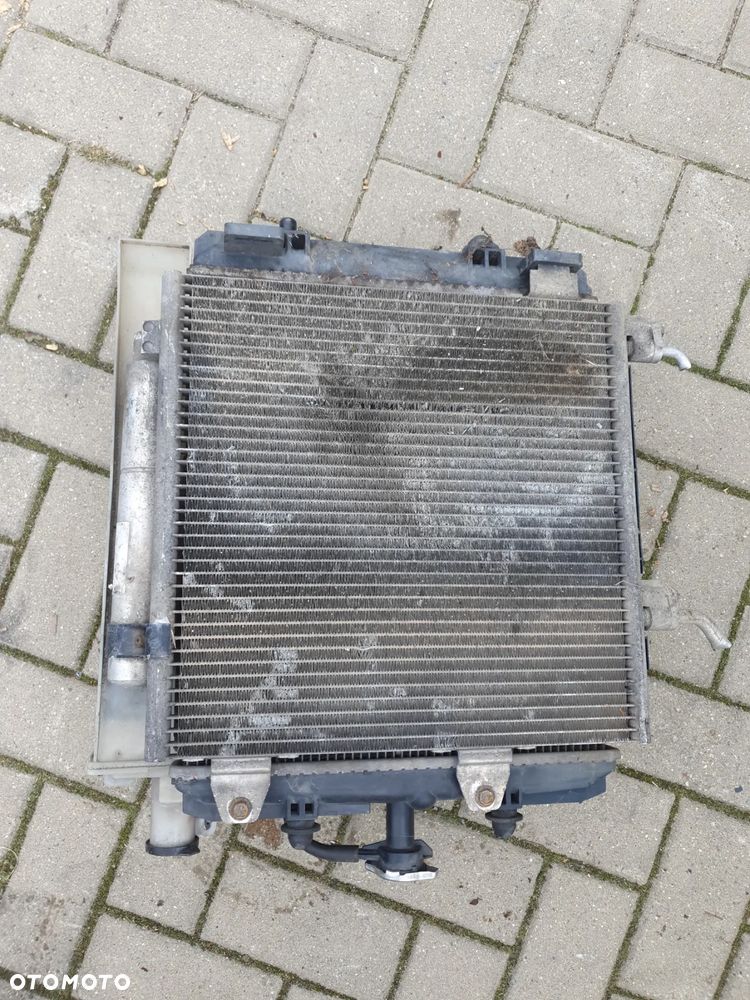 CHŁODNICA WODY  KLIMATYZACJI WENTYLATOR TOYOTA AYGO I 1.0 - 5