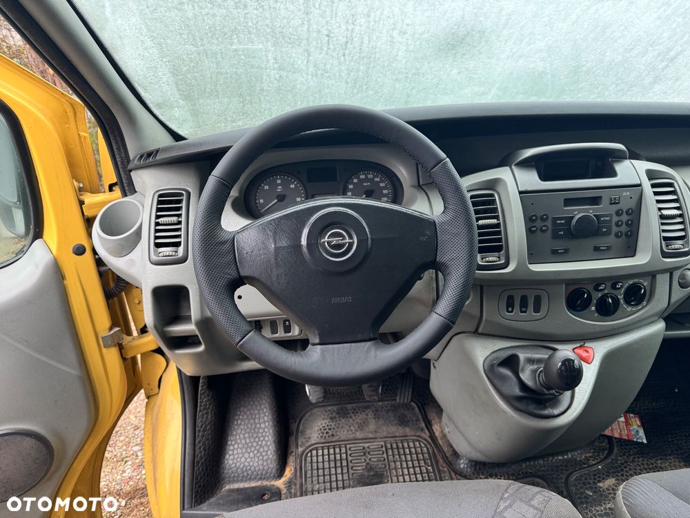 Opel Vivaro - 6