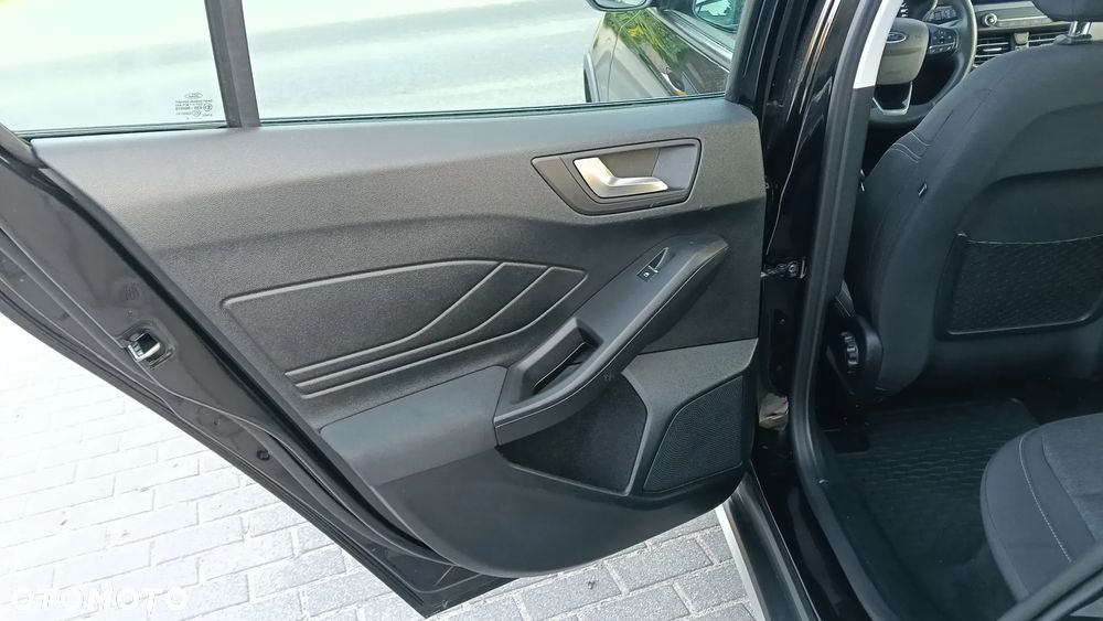 Ford Focus 1.5 EcoBlue Start-Stopp-System ACTIVE DESIGN - 24