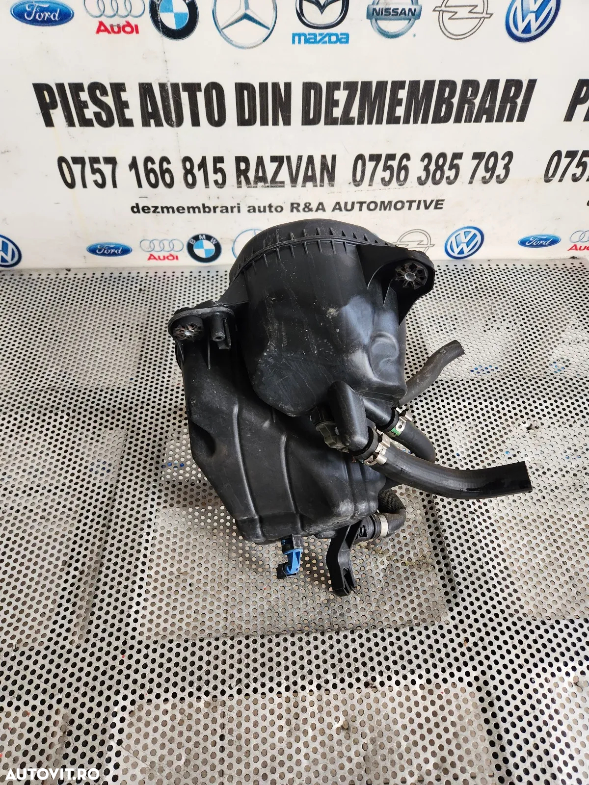 Bidonas Vas Expansiune Apa Antigel Complet Bmw Seria 7 F01 F02 F03 F04 Cod  Dezmembrez Bmw F01 F02 - 3