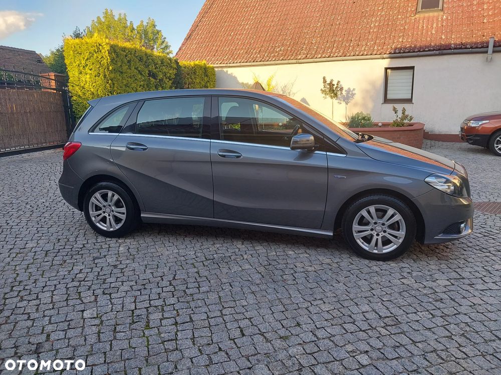 Mercedes-Benz Klasa B 180 CDI (BlueEFFICIENCY) - 7