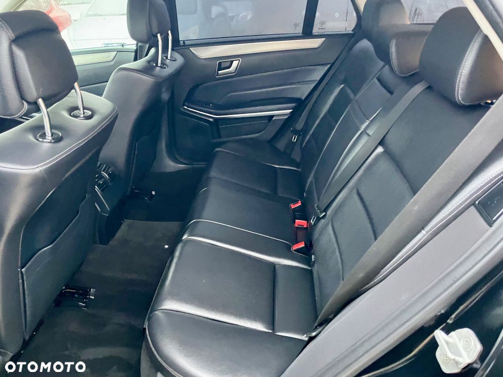 Mercedes-Benz Klasa E 220 BlueTEC 9G-TRONIC - 25