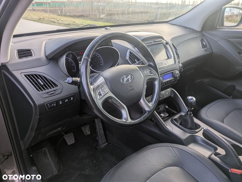 Hyundai ix35 2.0 CRDi 4WD Premium - 13