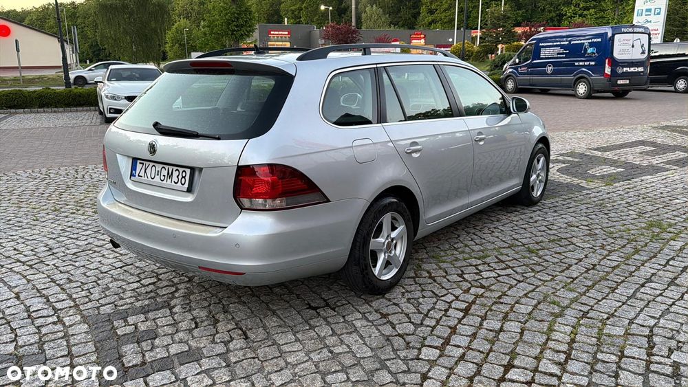 Volkswagen Golf 1.6 TDI DPF BlueMotion Technology Style - 3