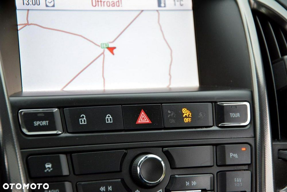 Opel Astra 1.4 Turbo Cosmo - 30