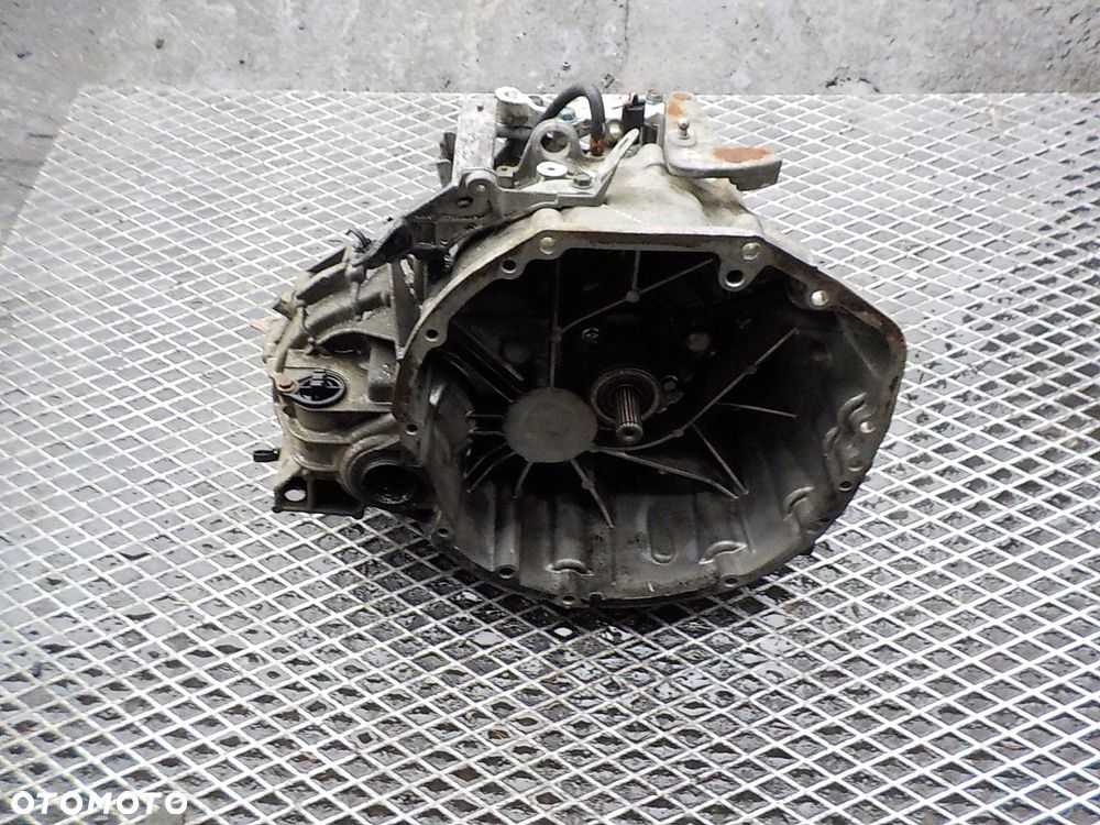 NISSAN QASHQAI J10 KALEOS 2.0 DCI SKRZYNIA BIEGÓW 3UB0BVA 11253J0700 - 1