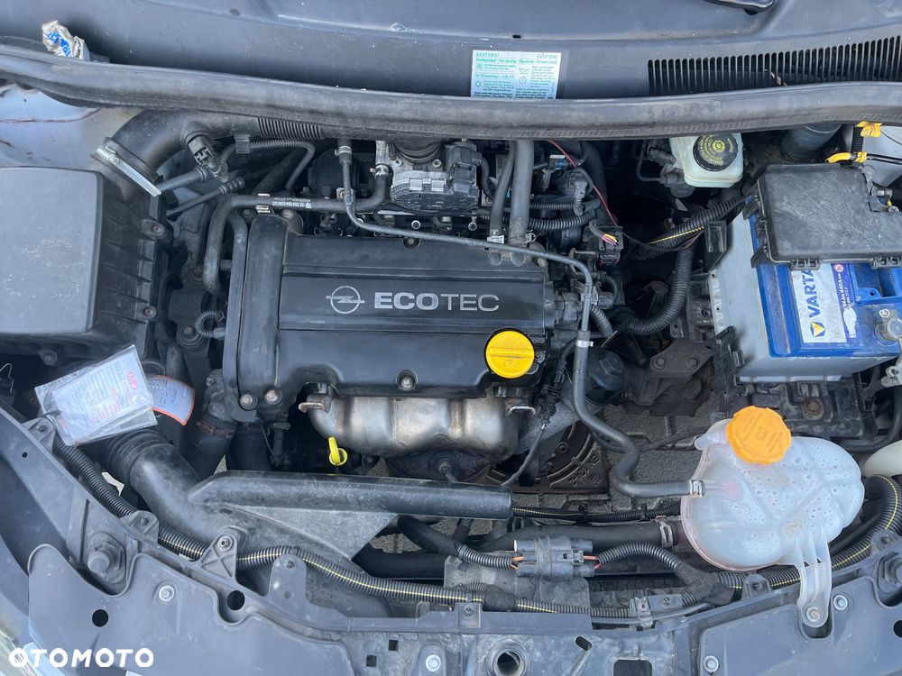 Opel Corsa - 10