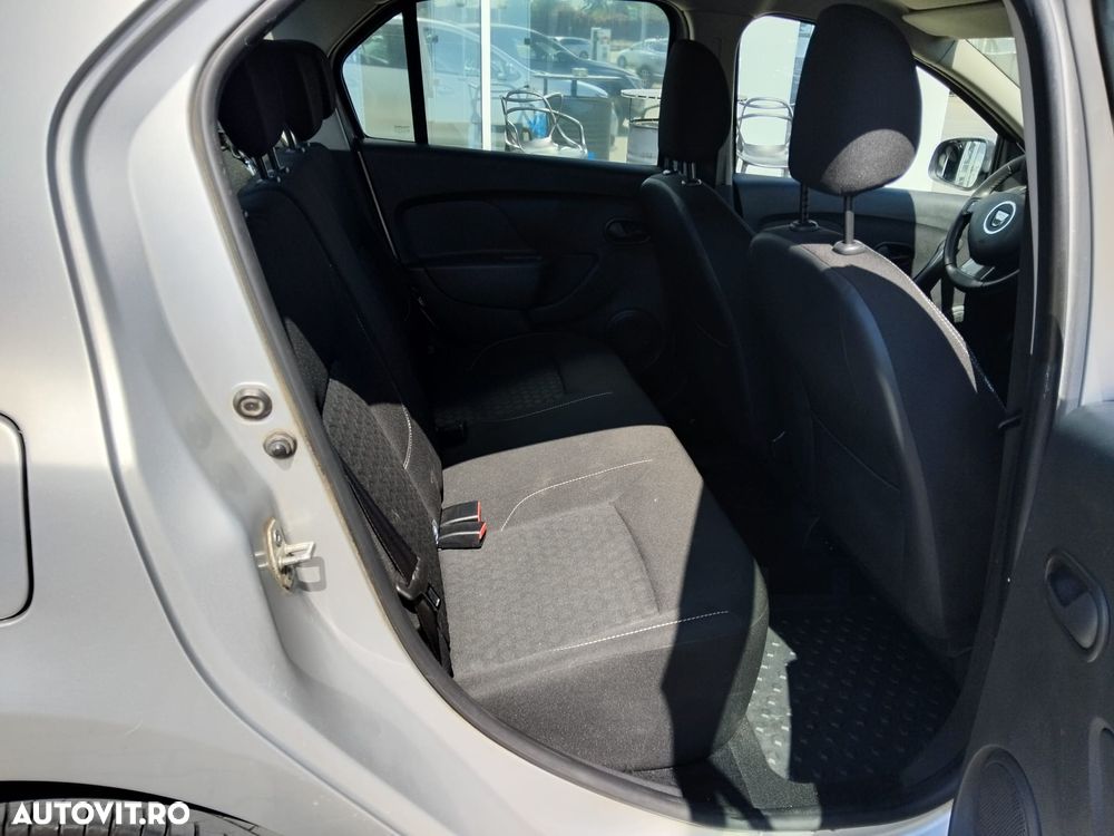 Dacia Logan 1.2 73 CP Prestige - 10