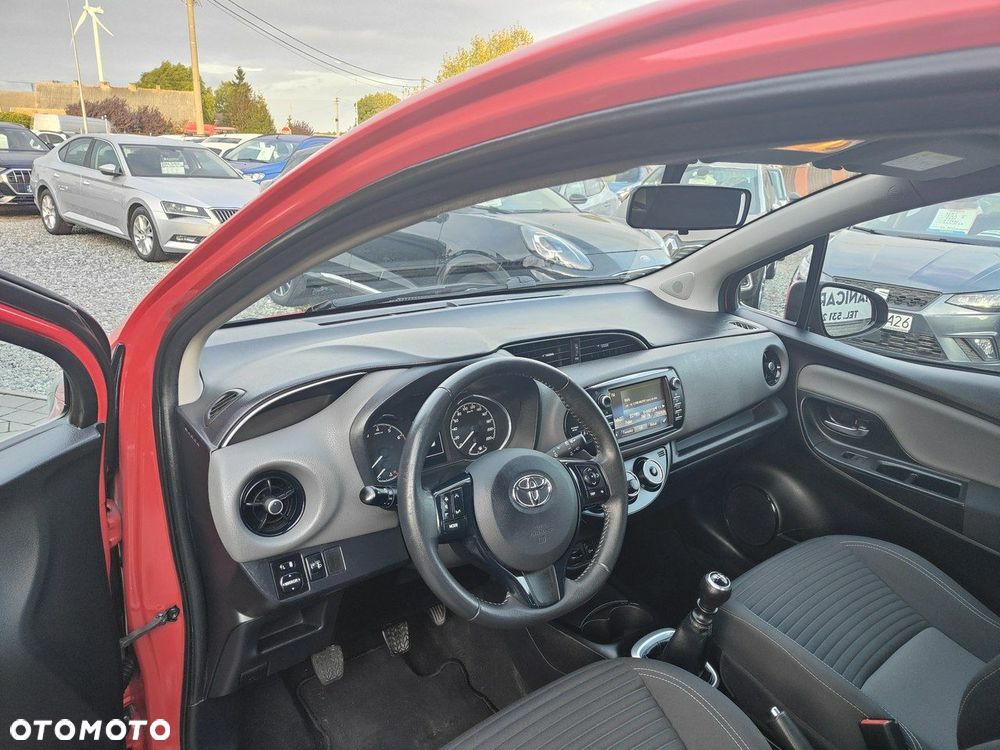 Toyota Yaris - 8