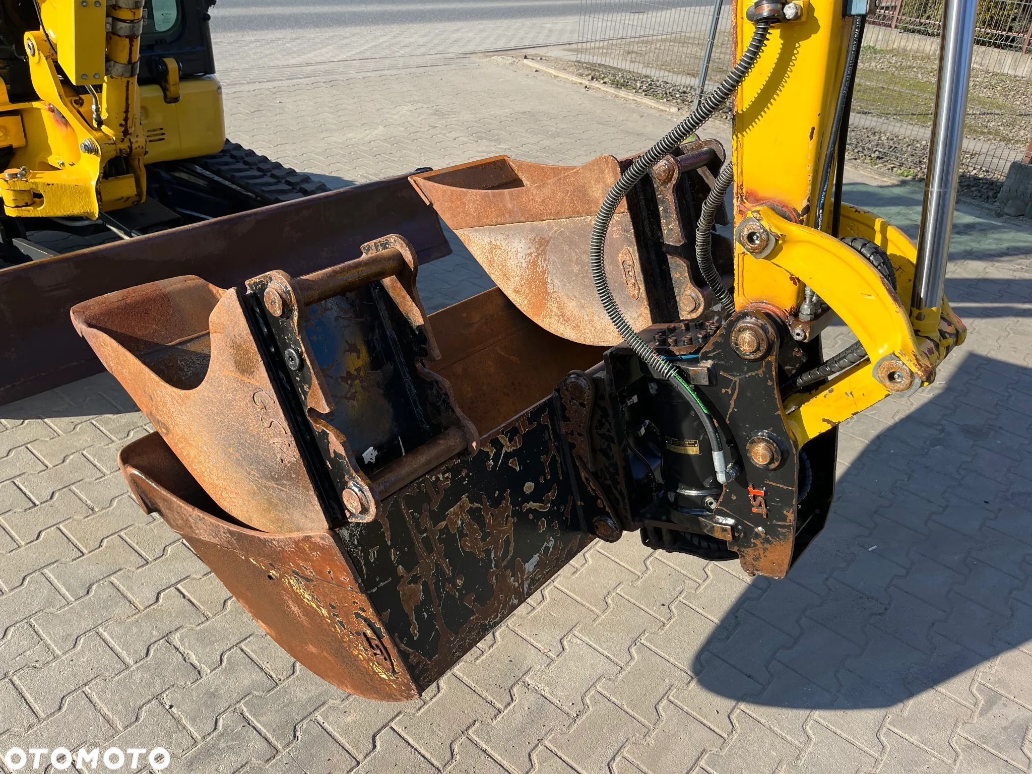 Komatsu PC 35 MR-5 - 11