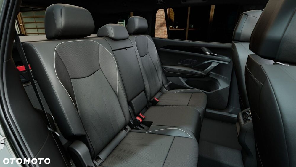 Volkswagen Tayron 2.0 TDI SCR Elegance DSG - 13