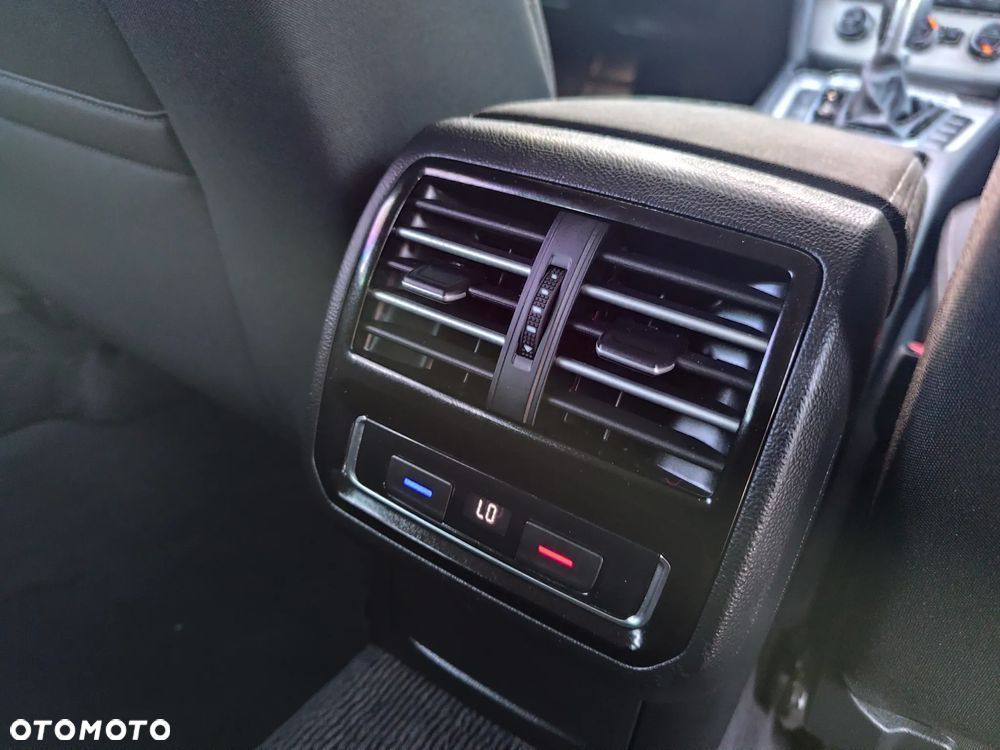 Volkswagen Passat 2.0 TDI SCR DSG Comfortline - 15