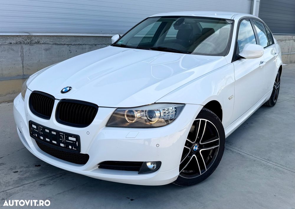 BMW Seria 3 320d DPF Edition Exclusive - 30
