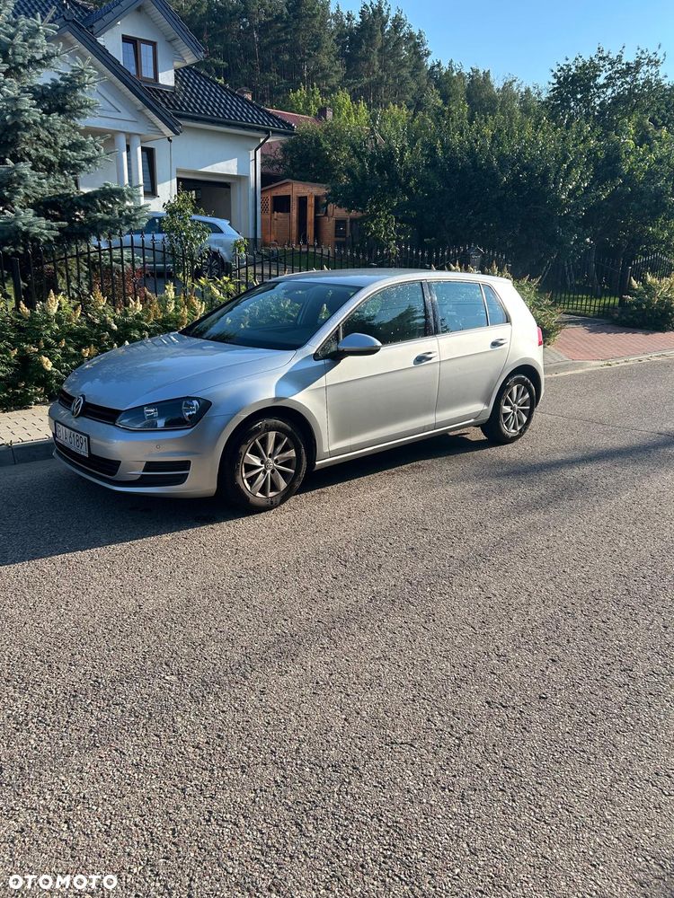 Volkswagen Golf 1.2 TSI BMT Comfortline - 3