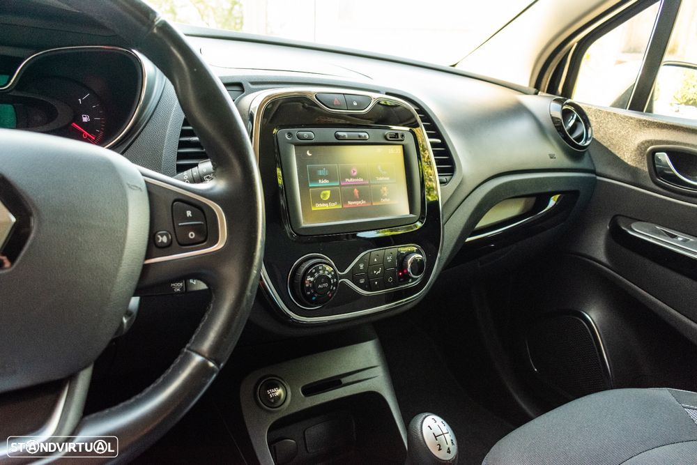 Renault Captur 1.5 dCi Exclusive - 14