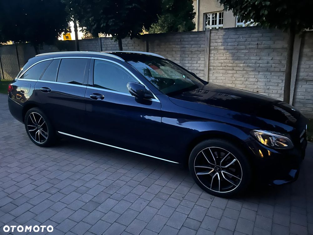 Mercedes-Benz Klasa C 250 d 4-Matic 9G-TRONIC - 8