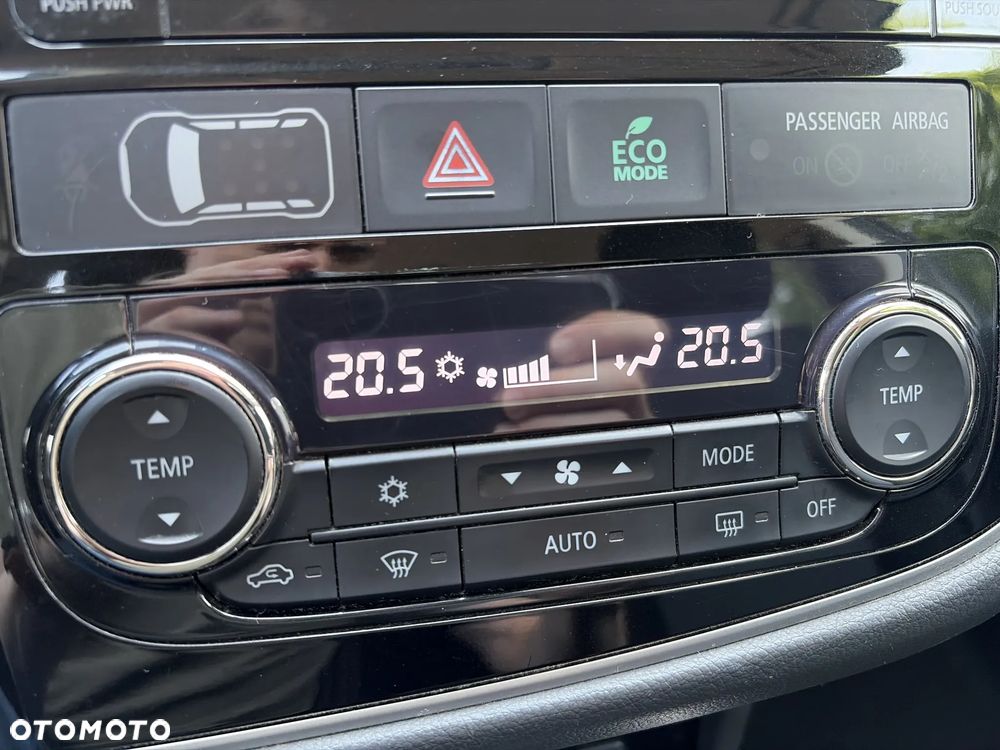 Mitsubishi Outlander 2.0 City Style 2WD - 18