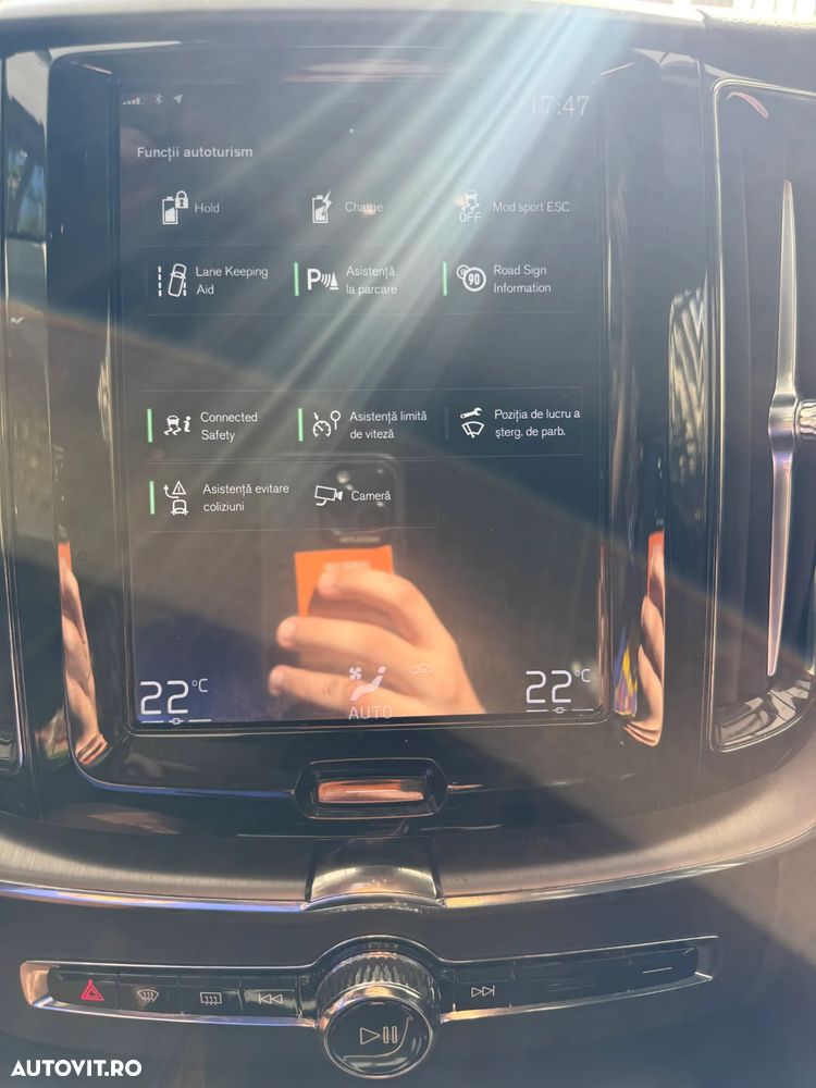 Volvo XC 60 T8 Twin Engine AWD Momentum - 10