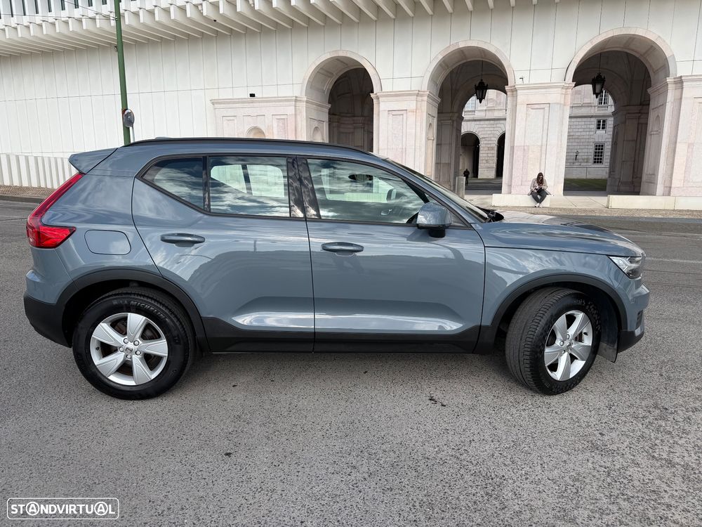 Volvo XC 40 1.5 T3 - 6