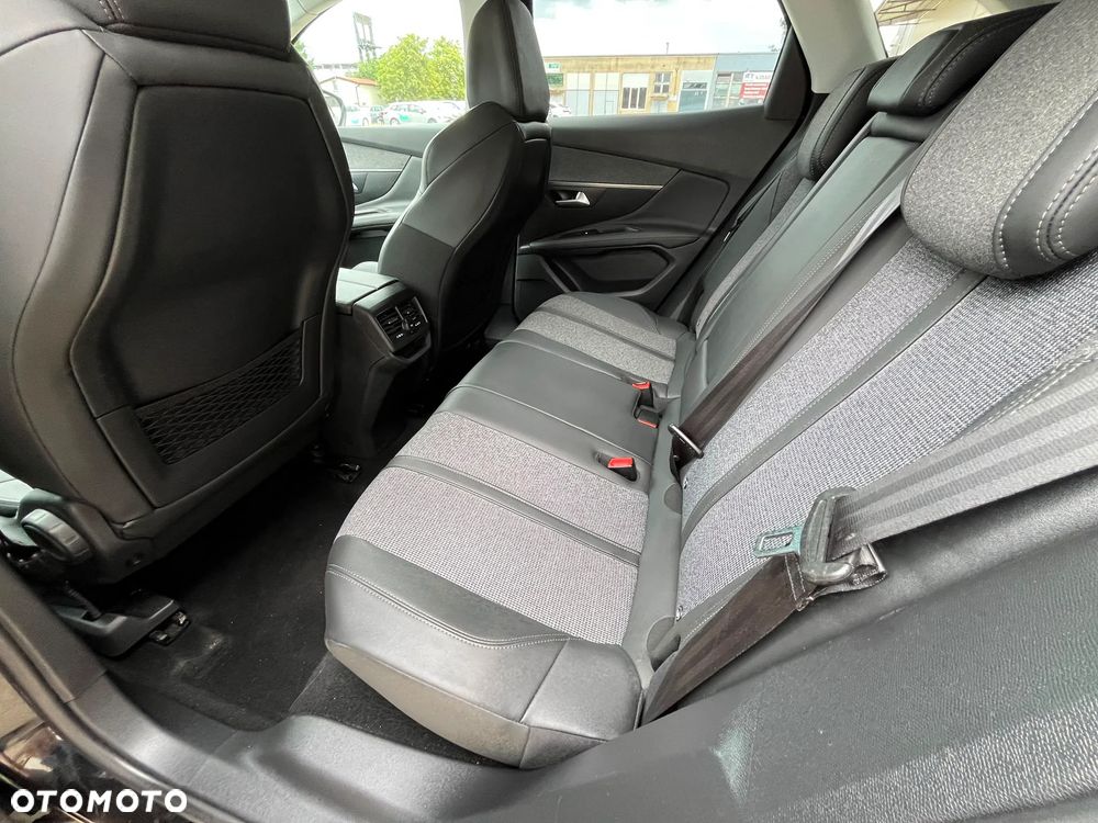 Peugeot 3008 BlueHDi 130 Stop & Start EAT8 Allure - 18