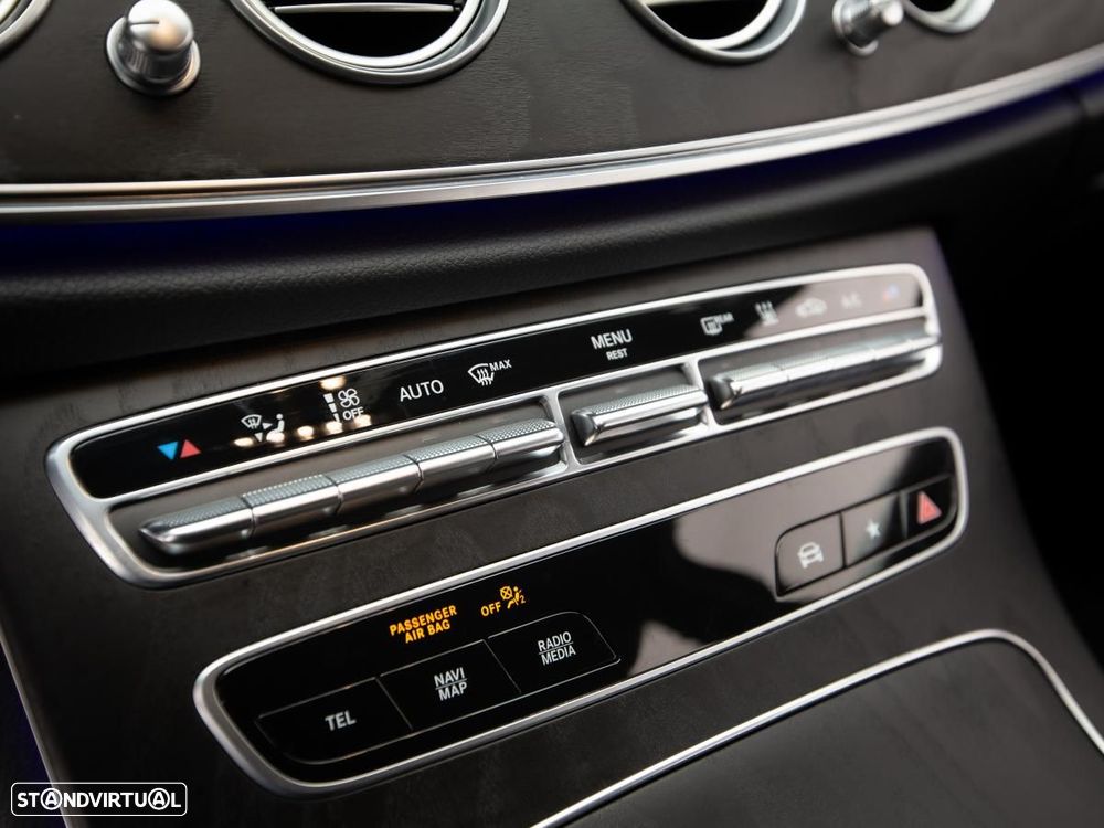 Mercedes-Benz E 300 de AMG Line - 23