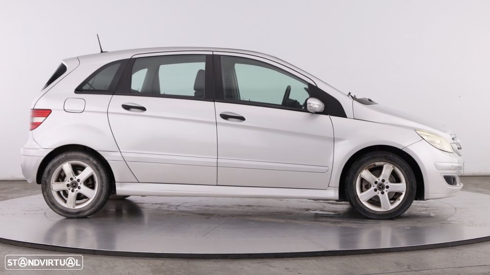 Mercedes-Benz B 180 CDI Autotronic - 6