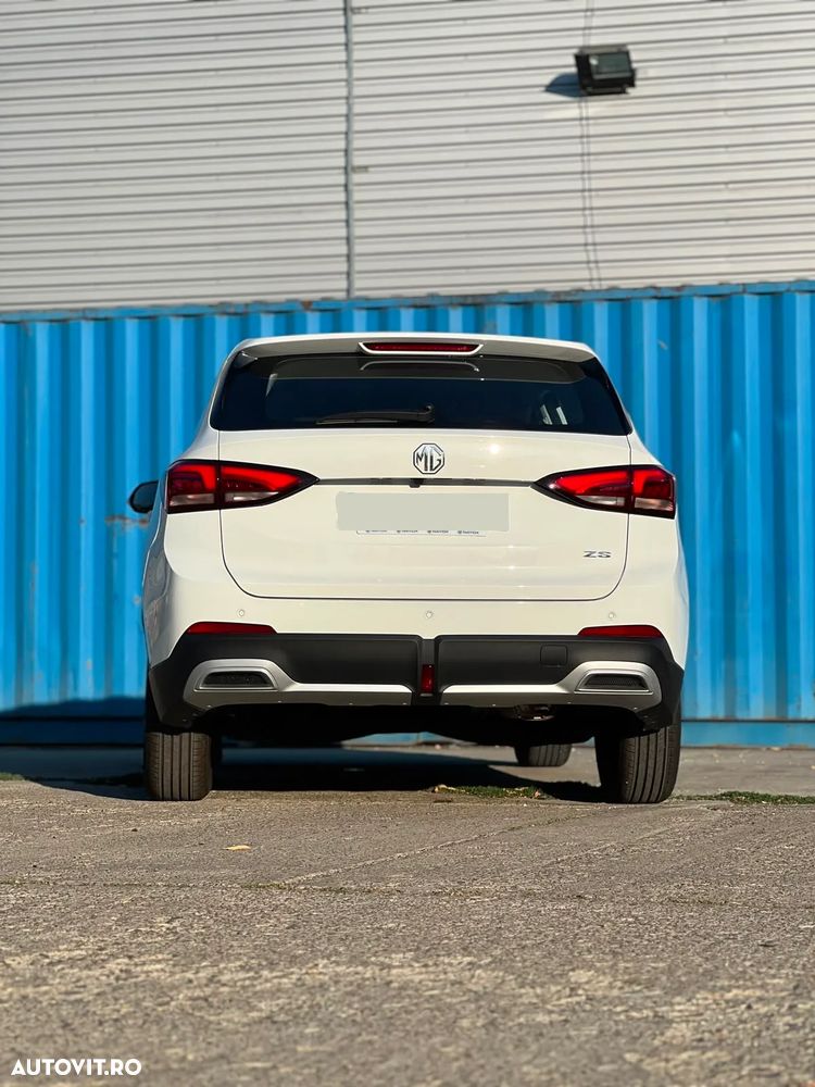 MG ZS ICE 1.5 Standard - 5