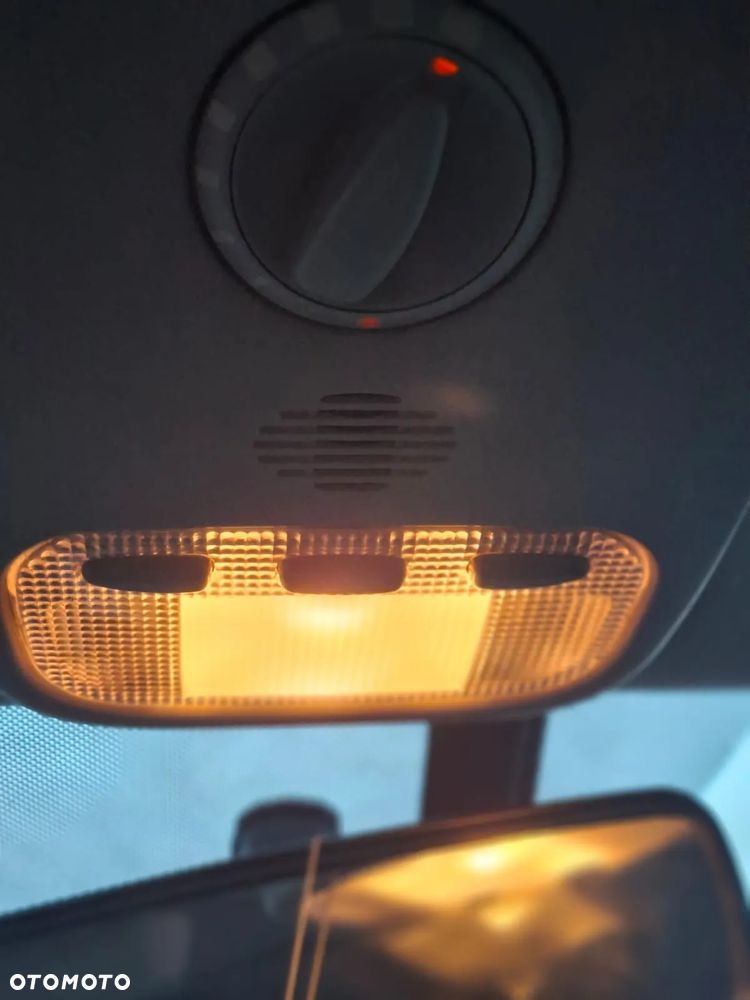 Peugeot 407 2.0 Premium - 9