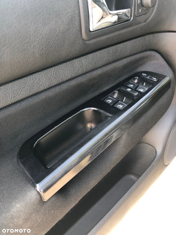 Volkswagen Golf - 16