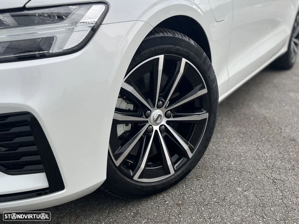 Volvo V60 2.0 T6 AWD TE Plus Dark - 9