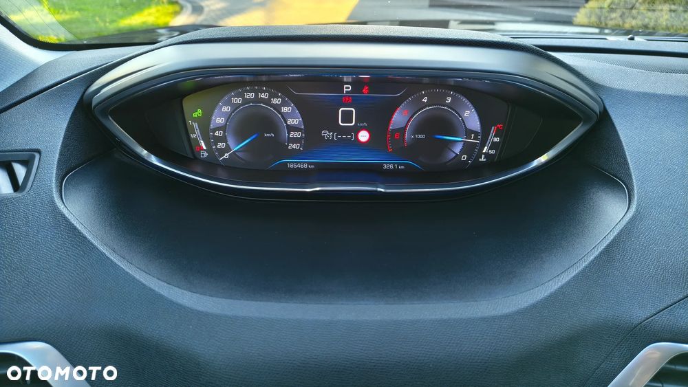 Peugeot 3008 2.0 BlueHDi Crossway S&S EAT8 - 25