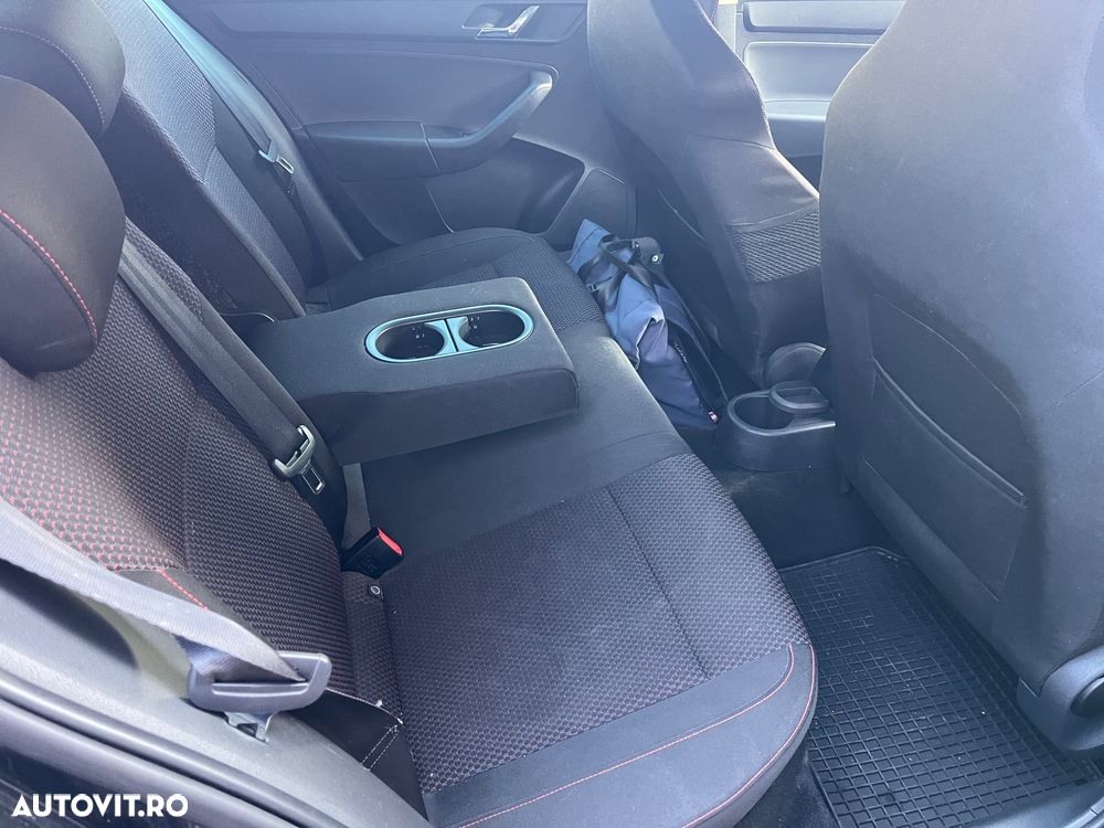 Skoda RAPID 1.6 TDI DSG Edition - 18