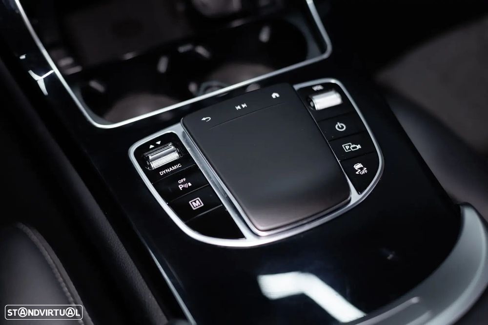 Mercedes-Benz GLC 300 de 4Matic - 27