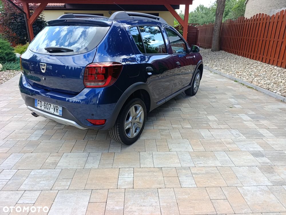 Dacia Sandero - 7