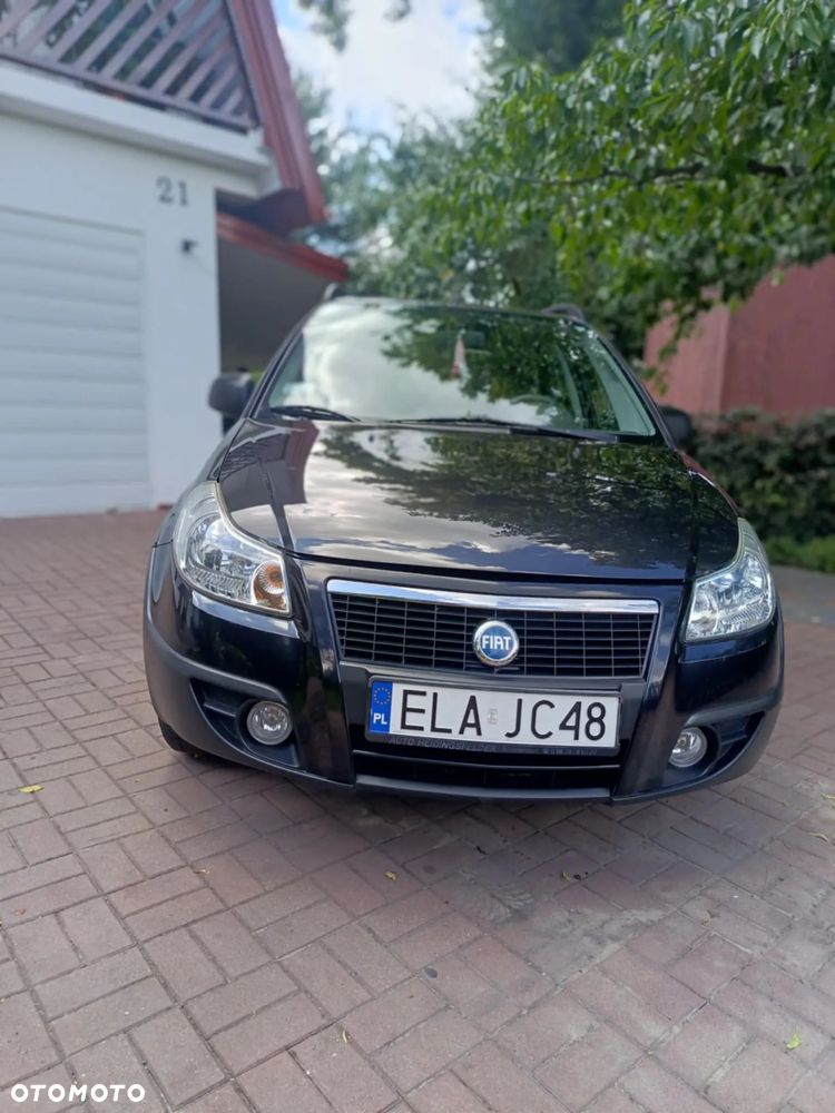 Fiat Sedici - 8