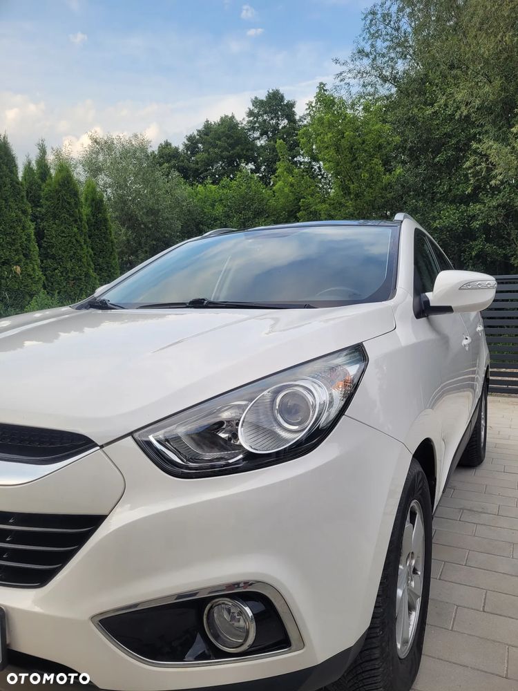 Hyundai ix35 2.0 4WD Automatik Premium - 2