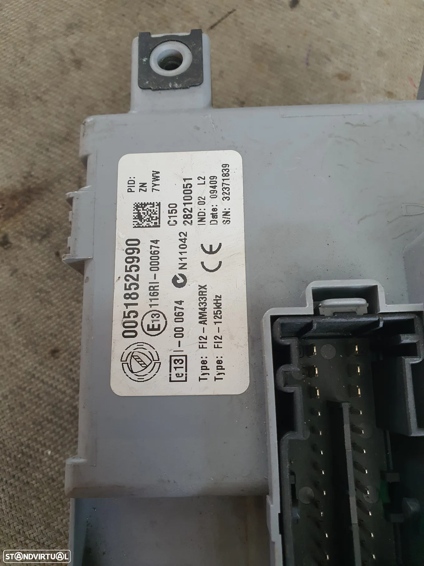 CAIXA FUSIVEIS FIAT 500/ 00518525990 - 2